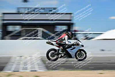 media/Mar-25-2024-Moto Forza (Mon) [[8d4319bd68]]/3-Intermediate Group/Session 4 (Front Straight Speed Pans)/